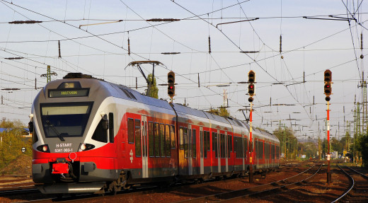 913917 (a): :2044x1127